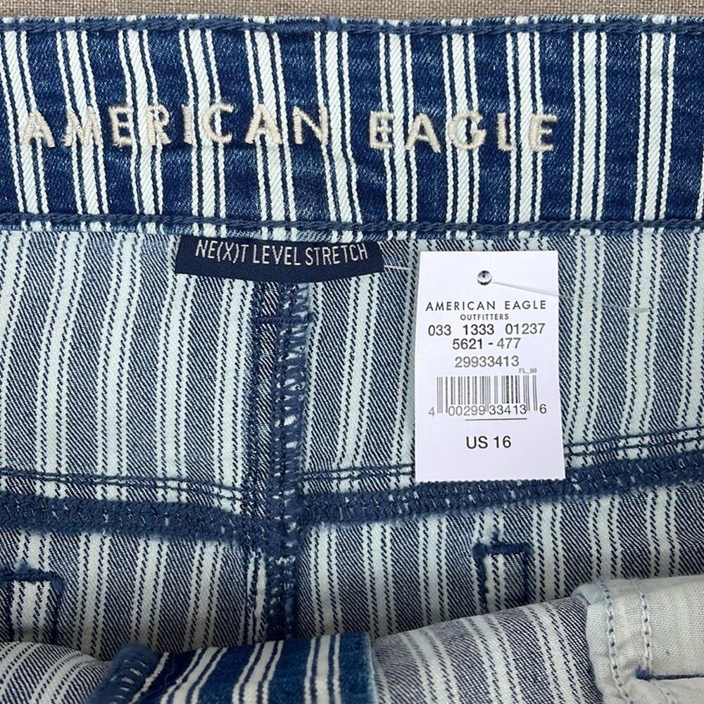 American Eagle Hi-Rise shortie blue & white striped jean shorts size 16 NEW - Picture 3 of 9